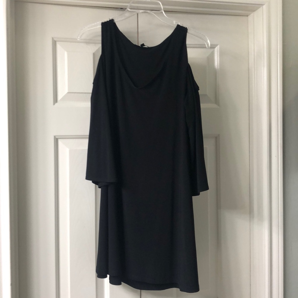 Maternity cold shoulder top